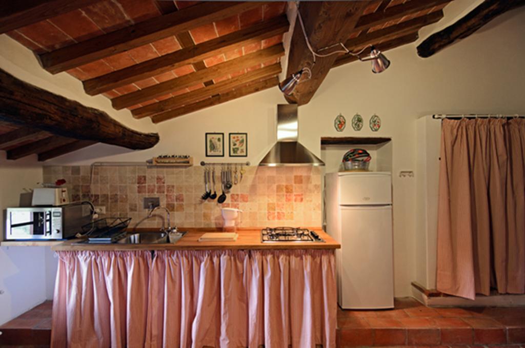 Al Palazzaccio Villa Calci Eksteriør billede